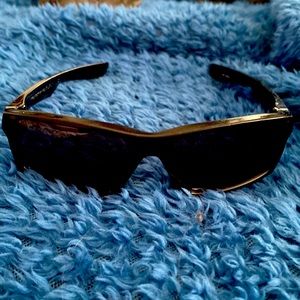 Oakley sunglasses, Model # 03-565 Twitch, needs new lenses